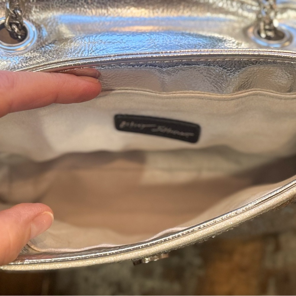 Silver Heart-Embellished Women's Bag - Picture 5 of 12